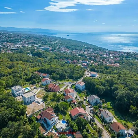 Helga Comfortable Holiday * Labin (Istria)